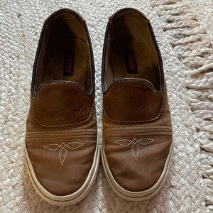 Durango Women’s Saddle Slip On’s